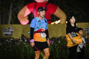 BIB: 
                            <button type="button" onclick="openModal(27781482)" class="btn btn-primary btn-sm float-right btn-popup" data-toggle="modal" data-target=".modal-high-quality">
                        <i class="fas fa-shopping-cart"></i> Add to Cart
                    </button>
                                            <button type="button" onclick="isThisMe(27781482, true)" class="btn btn-success btn-sm float-right btn-popup btn-isme hidden" data-toggle="tooltip" data-placement="bottom" title="นี่คือรูปของคุณใช่ไหม คลิกที่นี่เพื่อเอาเข้าอัลบั้ม">
                        <i class="fas fa-plus"></i> Add to album
                    </button>
                    <button type="button" onclick="isThisMe(27781482, false)" class="btn btn-warning btn-sm float-right btn-popup btn-isnotme hidden">
                        <i class="fas fa-ban"></i> Remove from album
                    </button>